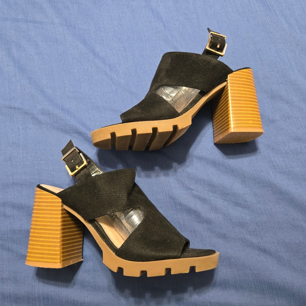 a.n.a Daly Sandals Womens 7 Black Excellent Chunky Block Heel Lug Sole Slingback